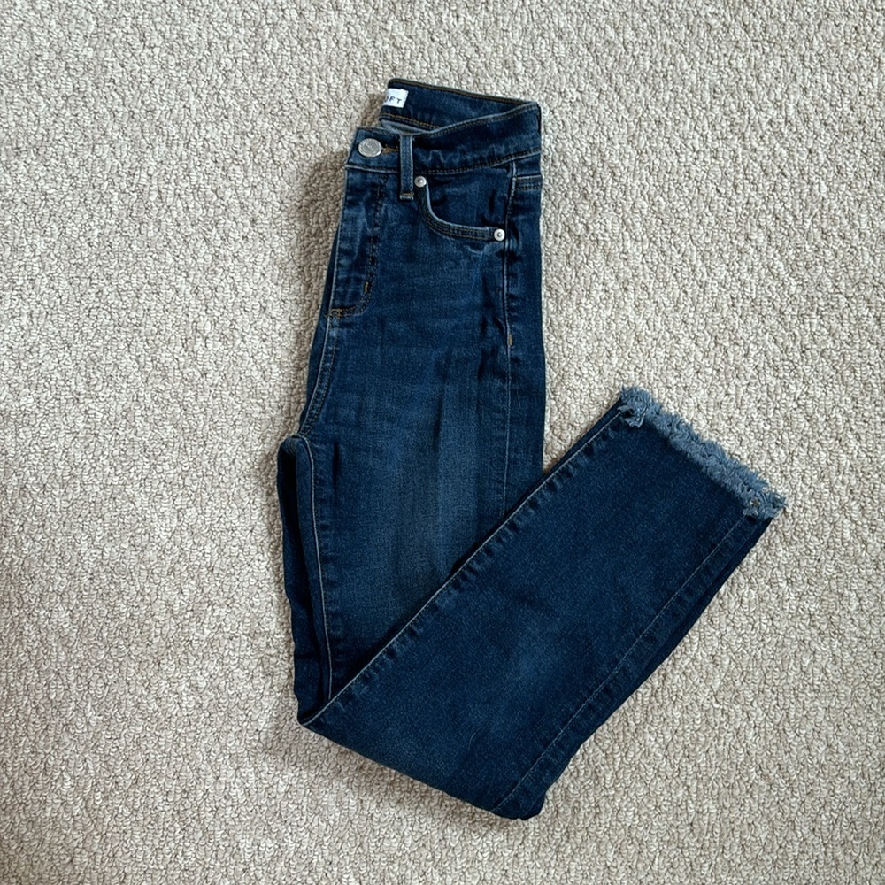 LOFT Petite High Waist Straight 24P/00P